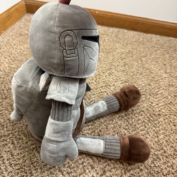 Scentsy Star Wars Mandalorian Buddy EUC - Picture 2 of 10